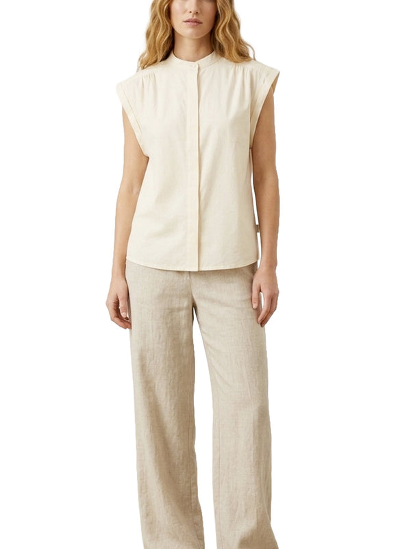 Camicia smanicata
