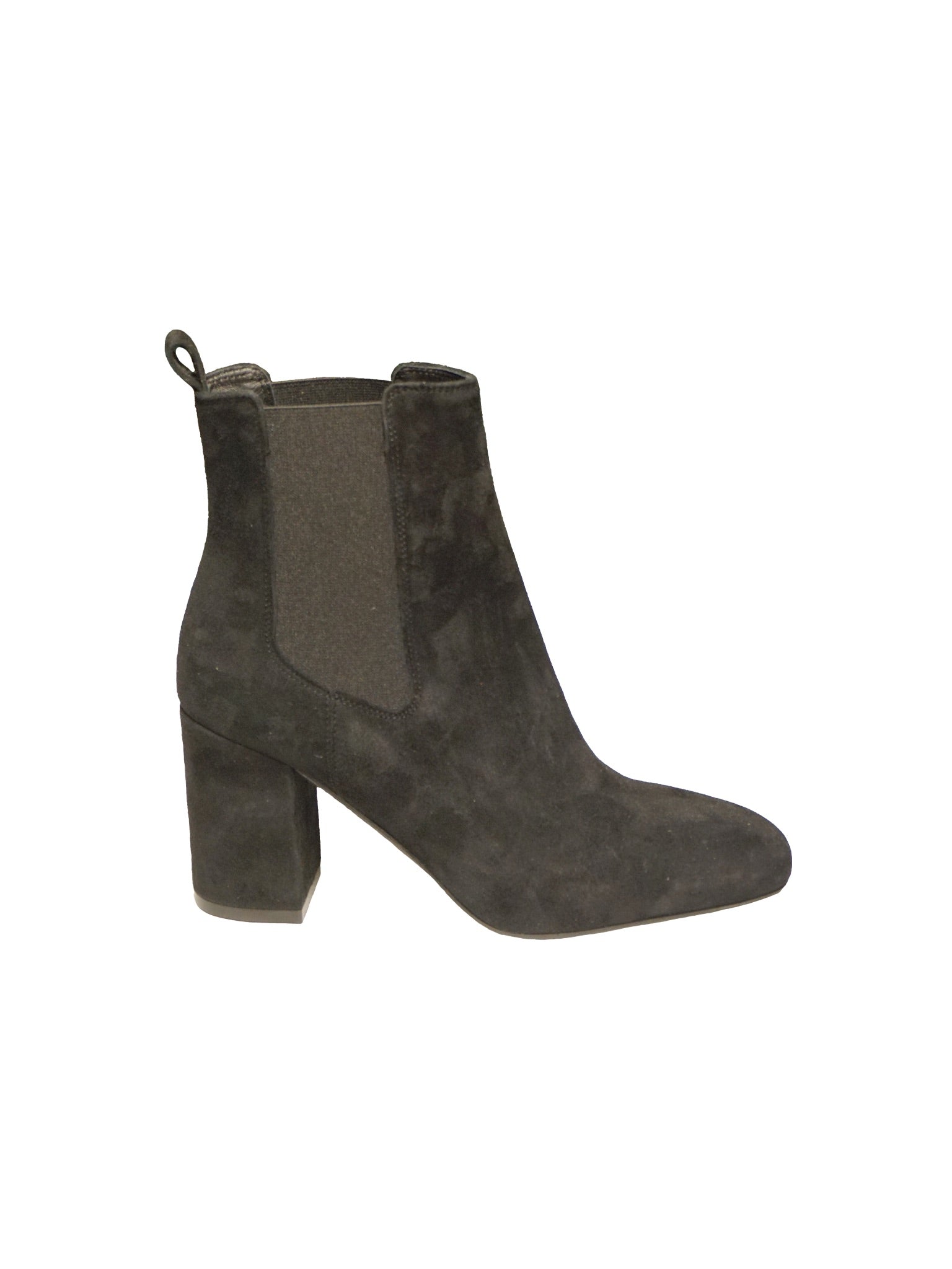 Stivaletto in camoscio nero con tacco largo
