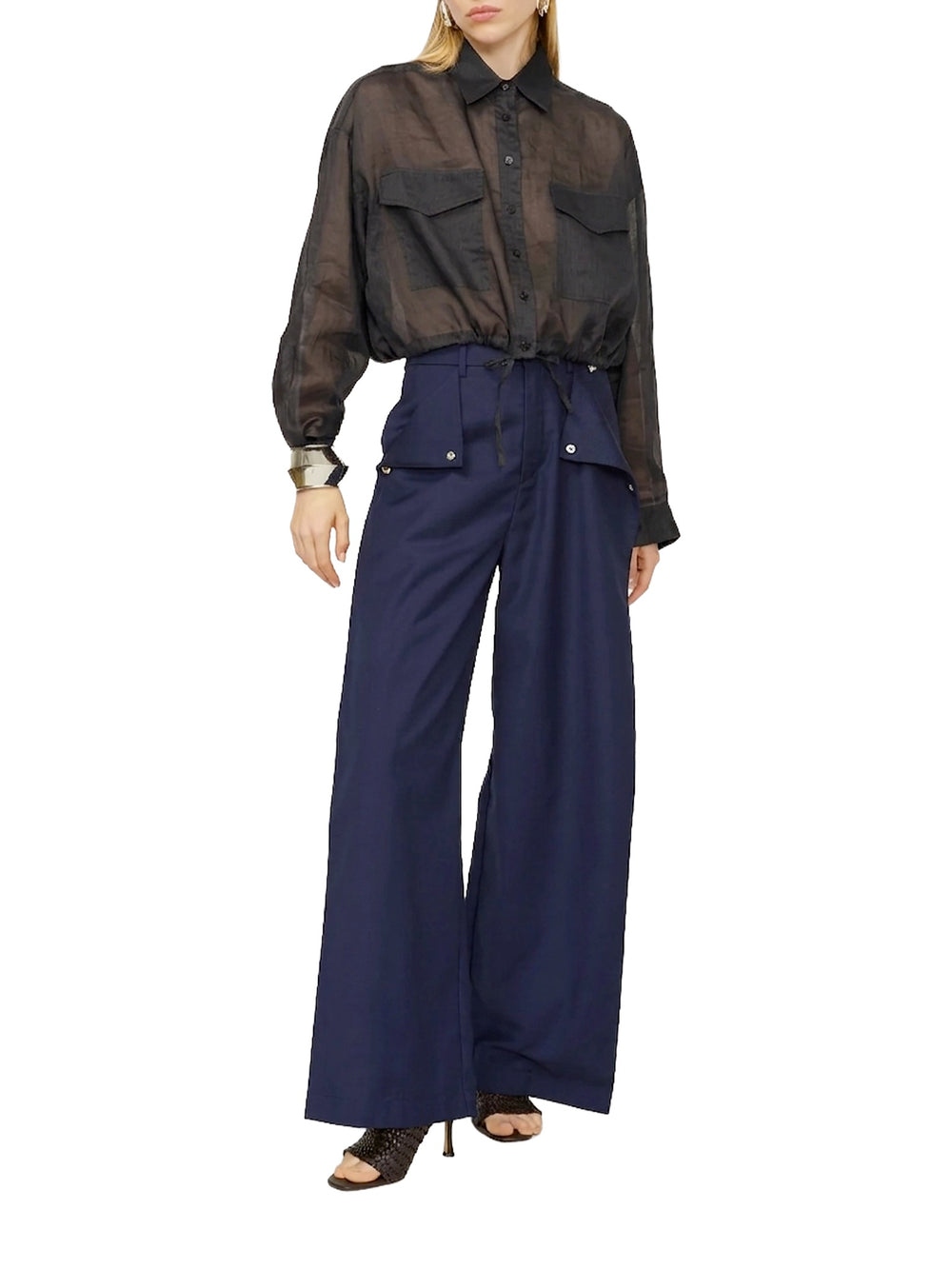 Camicia cropped con taschini