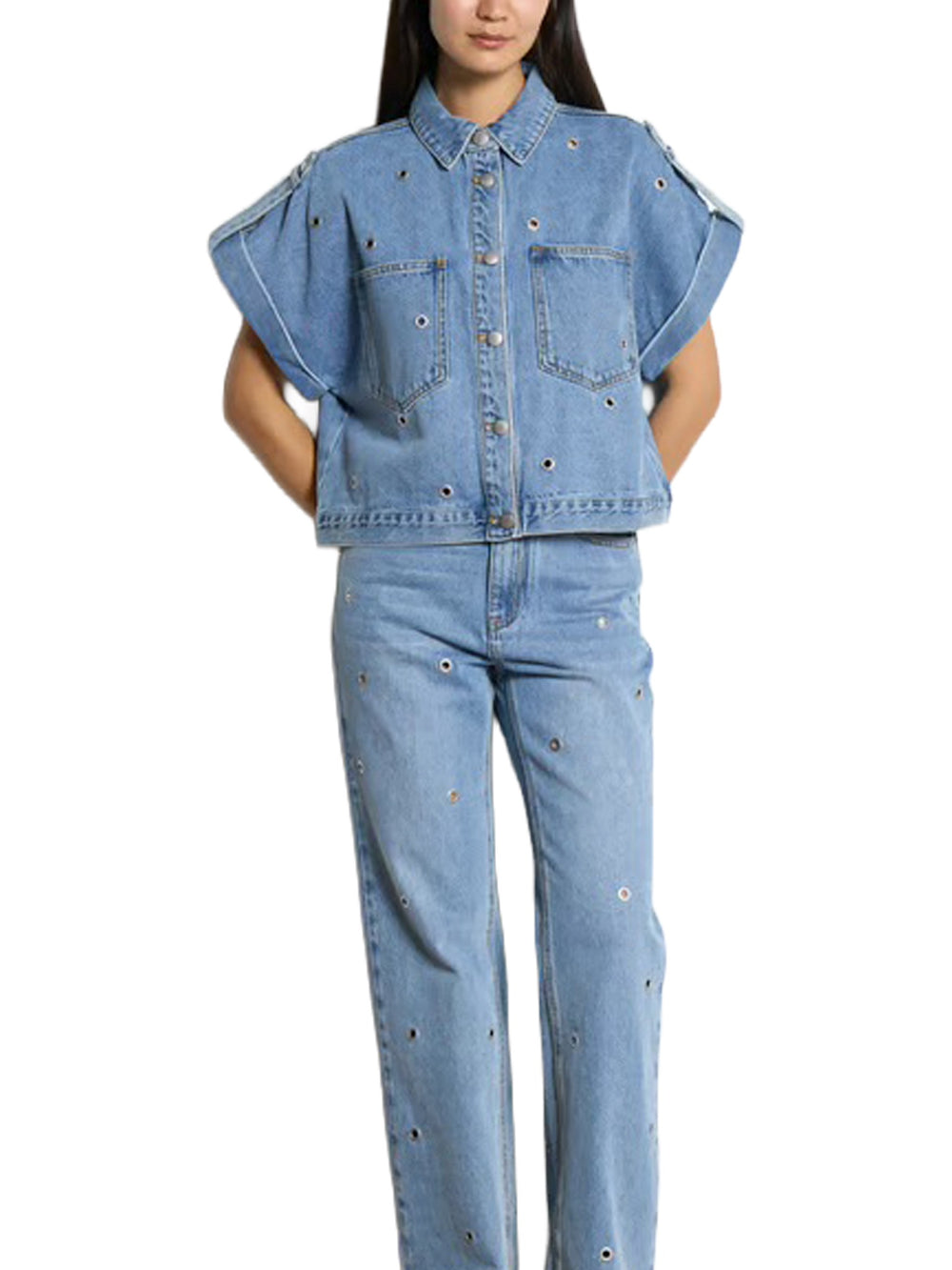 Blusa in denim con borchie