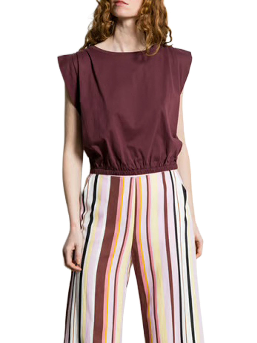 T-shirt cropped con alette