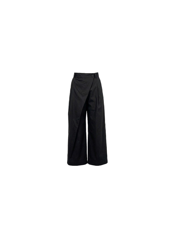 Pantalone asimmetrico con bottone