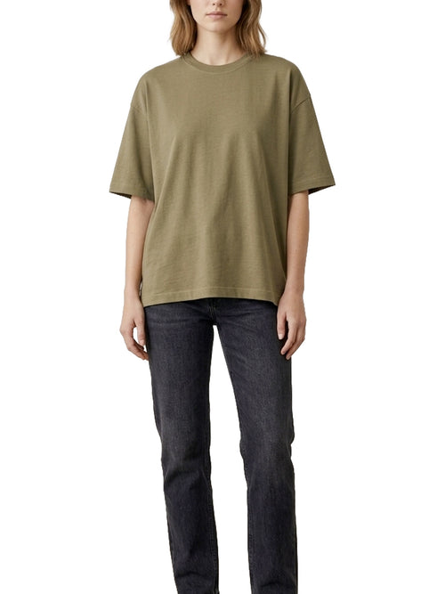 T-shirt paricollo