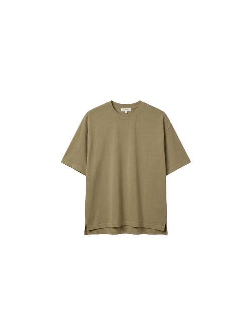 T-shirt paricollo