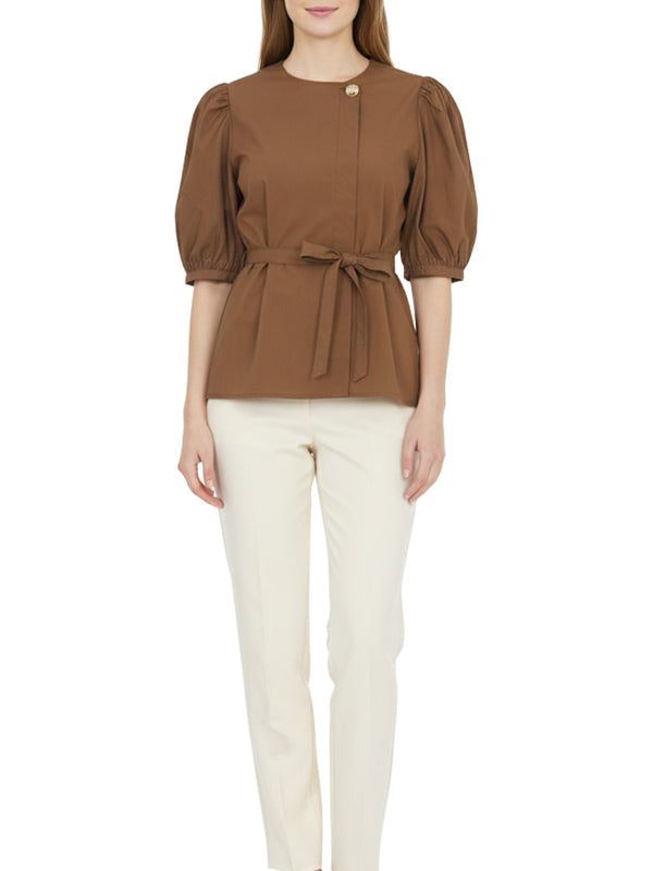 Camicia con maniche a sbuffo e cintura