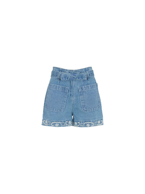 Short con tasconi