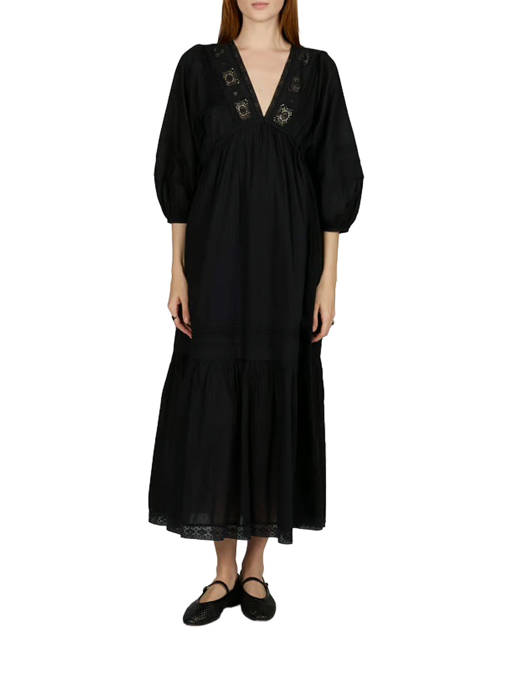 Abito con inserti in pizzo