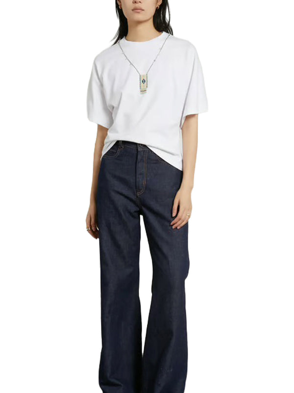 T-shirt con dettaglio collana