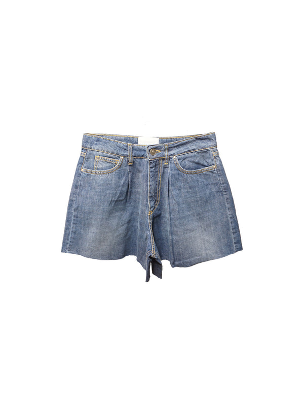 Short in jeans